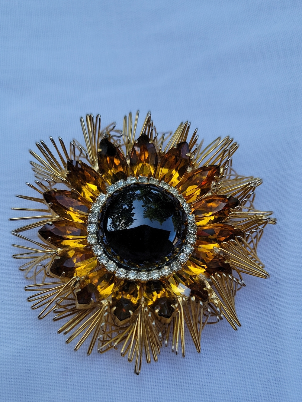 Vintage Gold and Amber Sunburst Brooch with Black Center Starfire